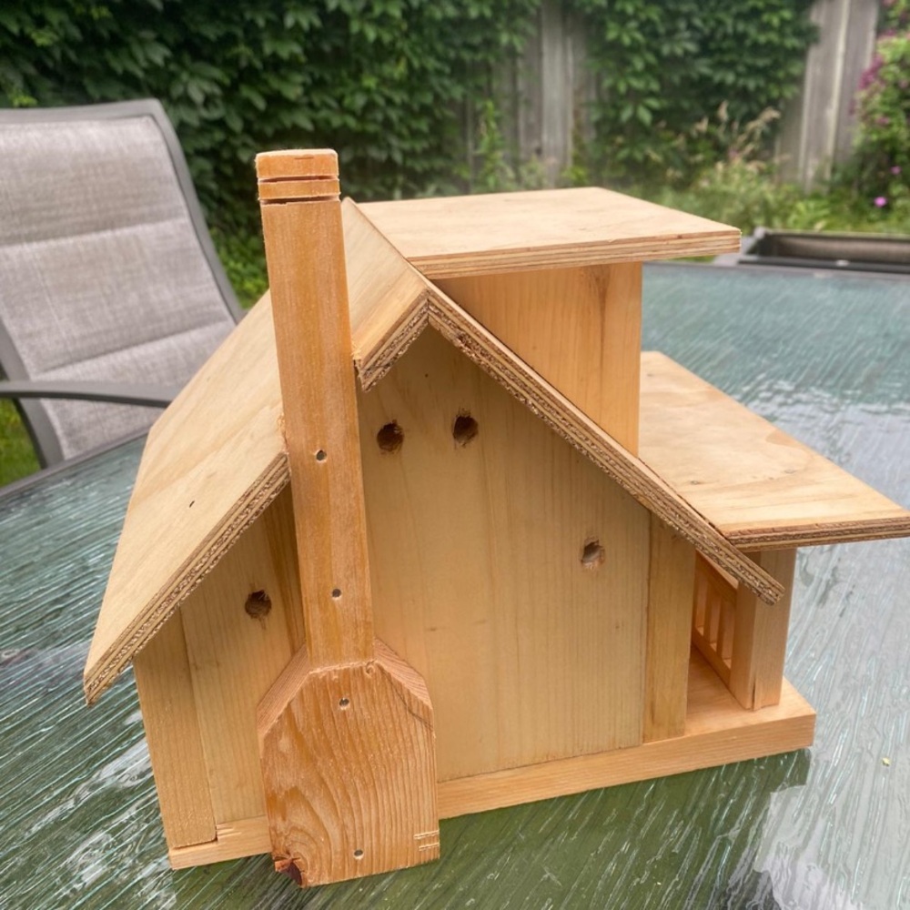 Natural Wood Birdhouse with Chimney